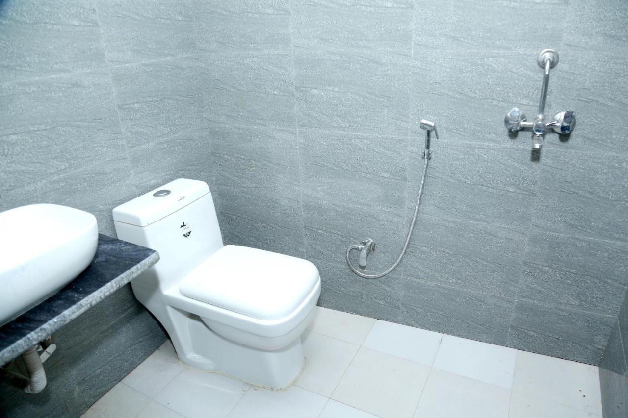 The Charlie'S Hostel New Delhi Ngoại thất bức ảnh